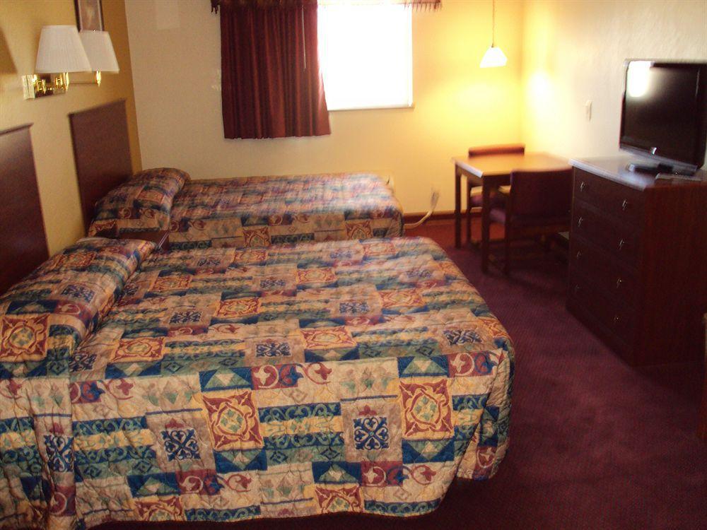 Quality Inn & Suites 파크시티 외부 사진