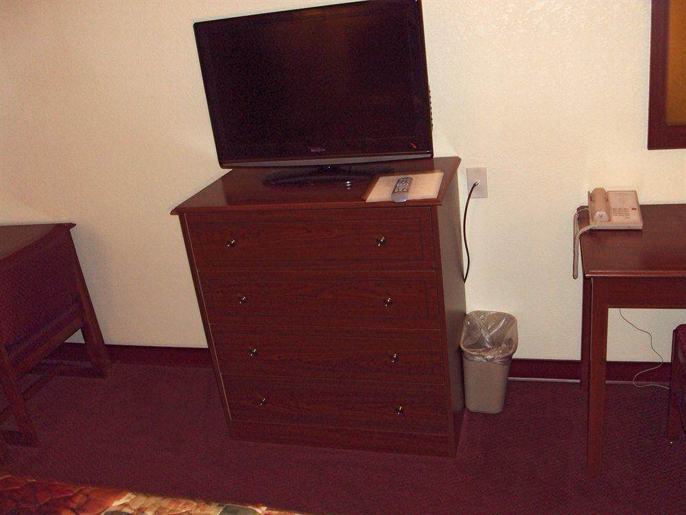 Quality Inn & Suites 파크시티 외부 사진