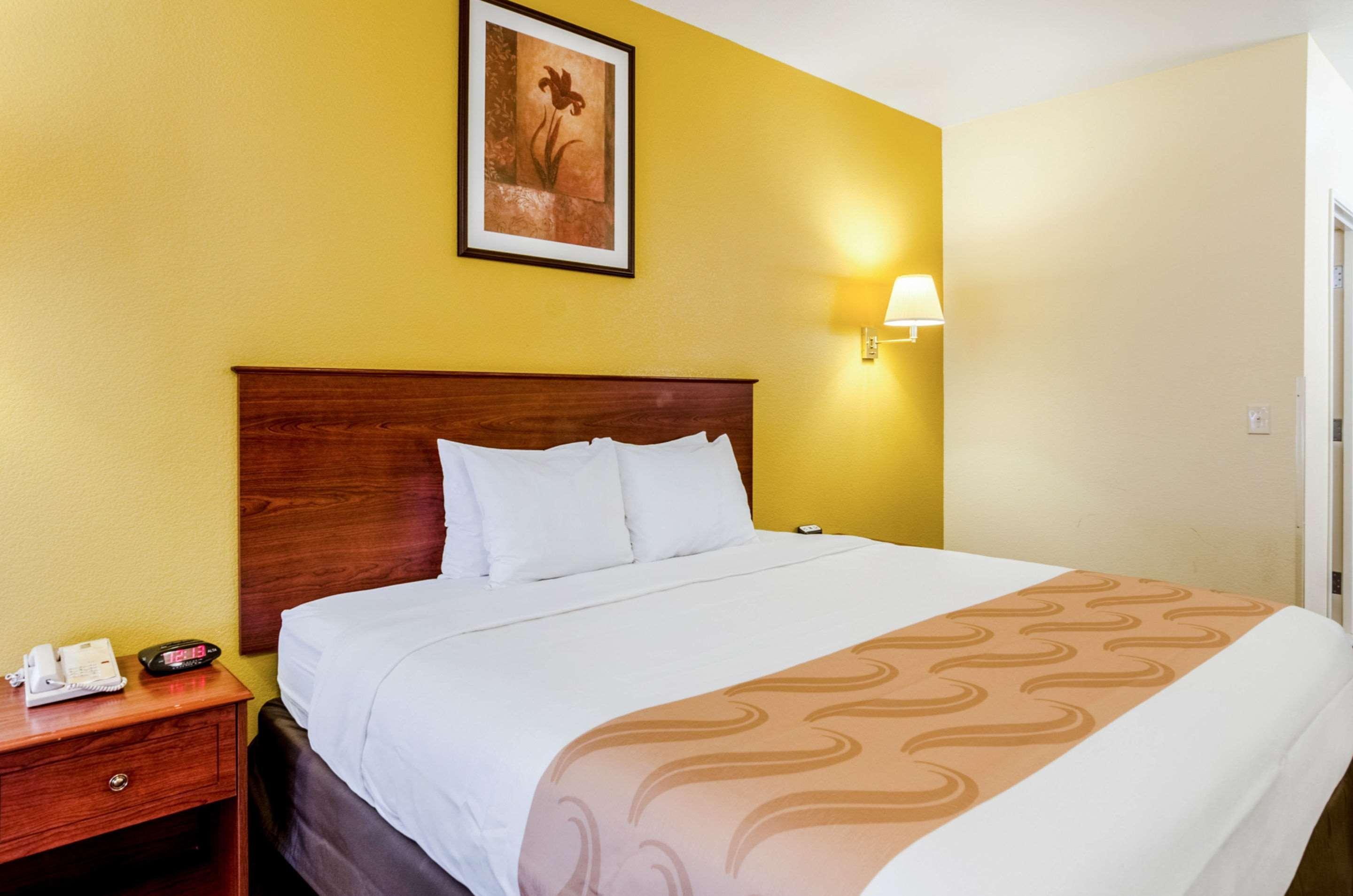 Quality Inn & Suites 파크시티 외부 사진