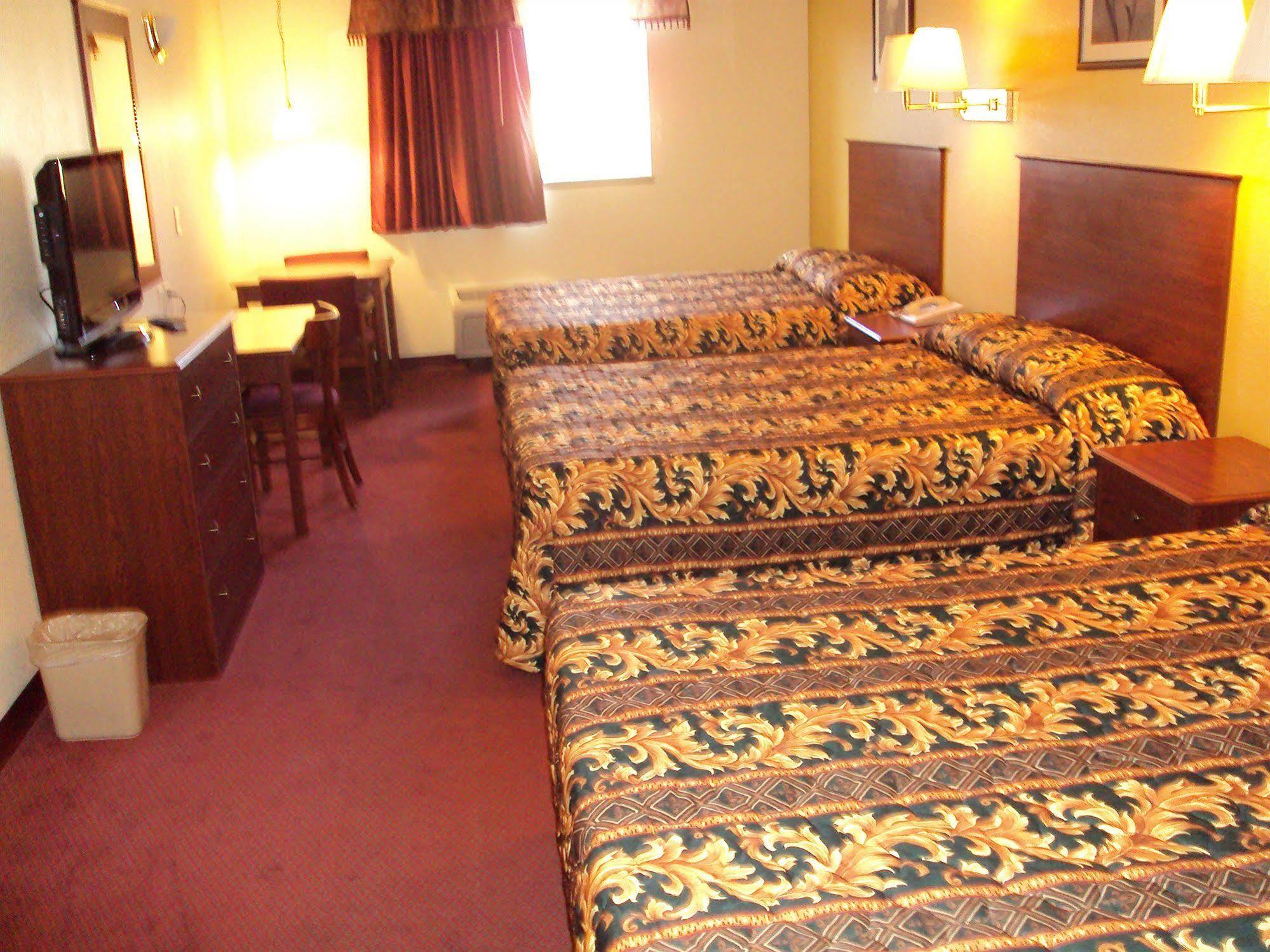 Quality Inn & Suites 파크시티 외부 사진